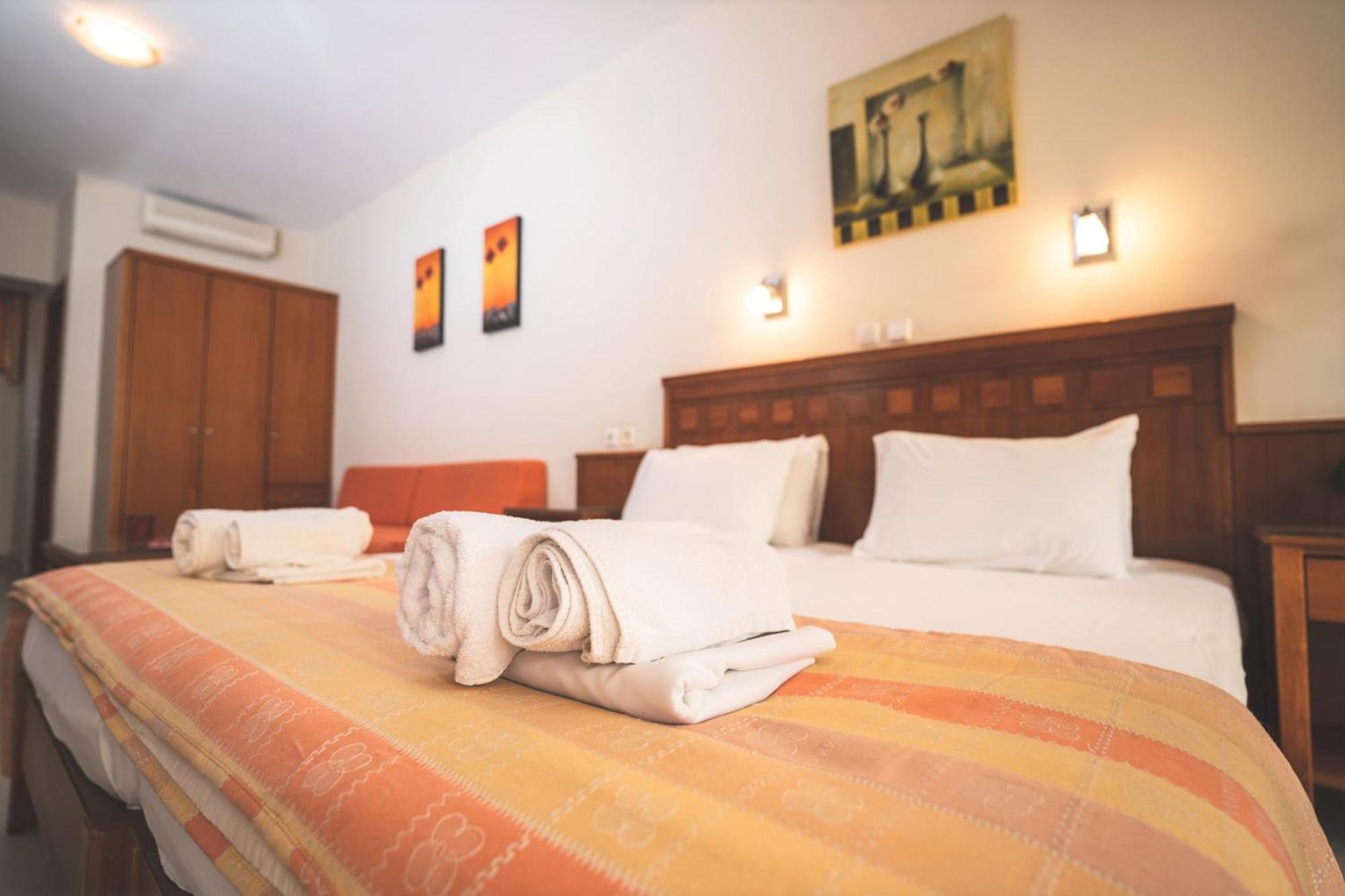 Helios Apartments Kato Daratso Pokoj fotografie