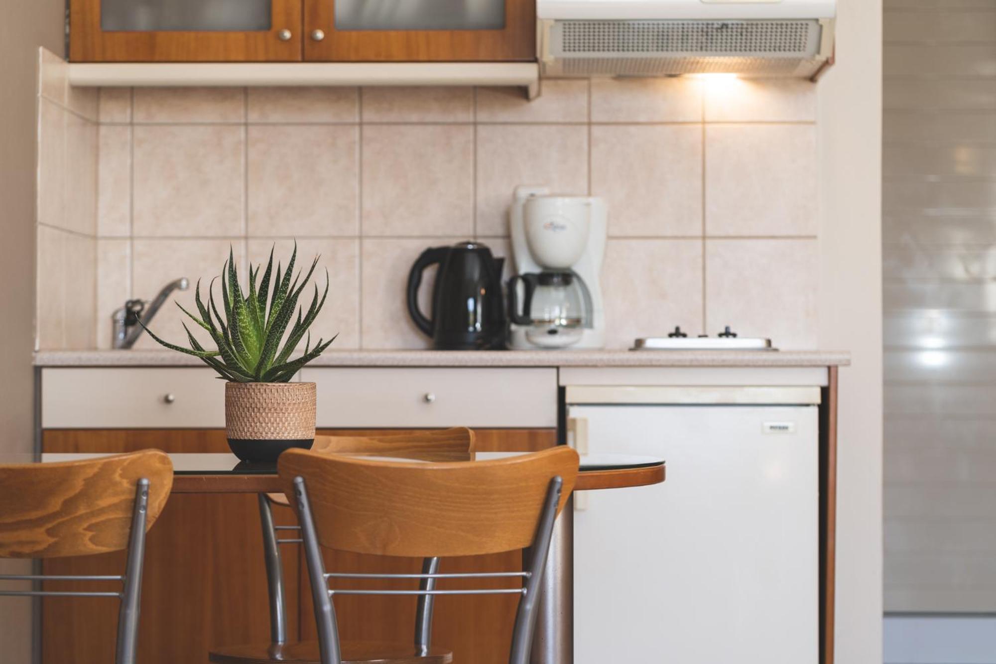 Helios Apartments Kato Daratso Pokoj fotografie